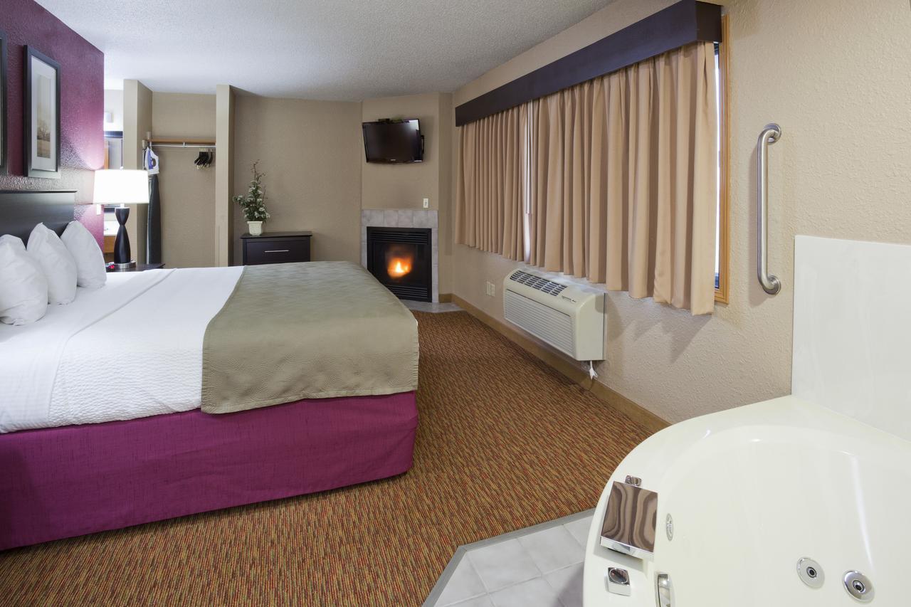 Americinn By Wyndham Osceola Экстерьер фото